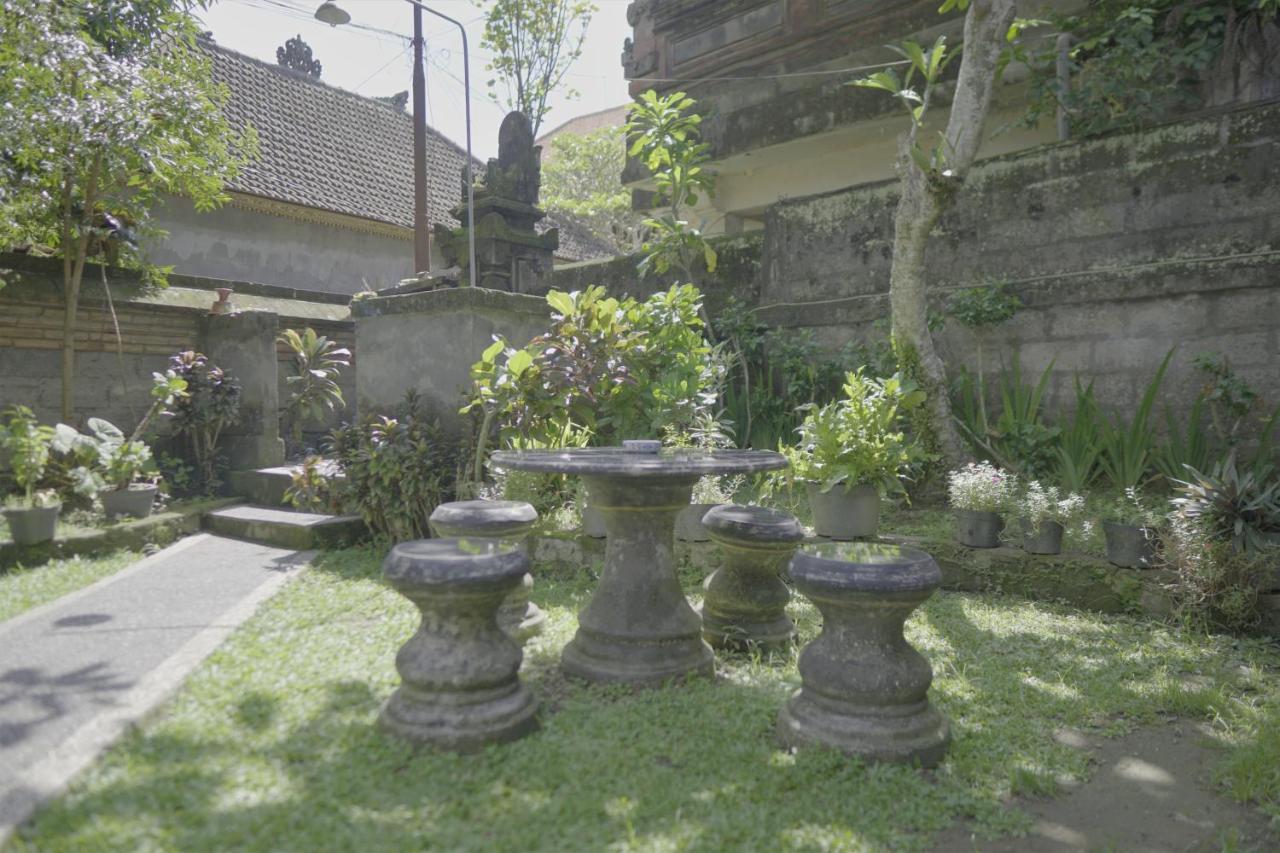 Jero Di Bisma Hostel Ubud  Exterior photo